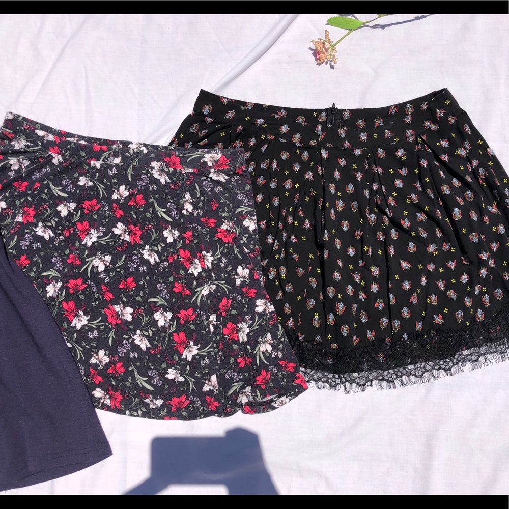 Skirts Bundle - Picture 3 of 3